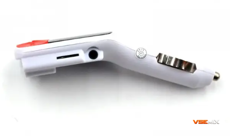 FM-модулятор CM i17 &bull; Автомобильный Bluetooth трансмиттер с USB, microSD, AUX и Hands Free 52188 фото